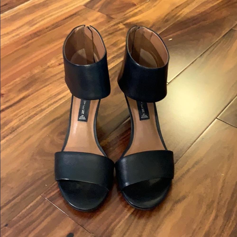 Steven by Steve Madden Black Wedges